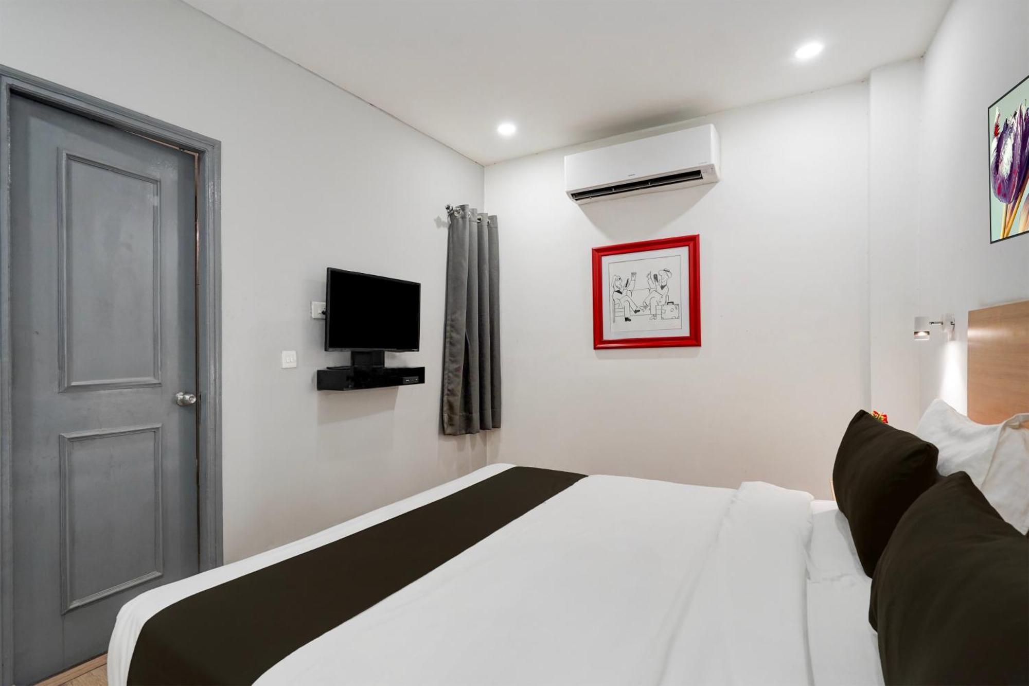 Super Townhouse Gomti Nagar Sector 6 Near Ekana Stadium Lakhnaú Exteriér fotografie