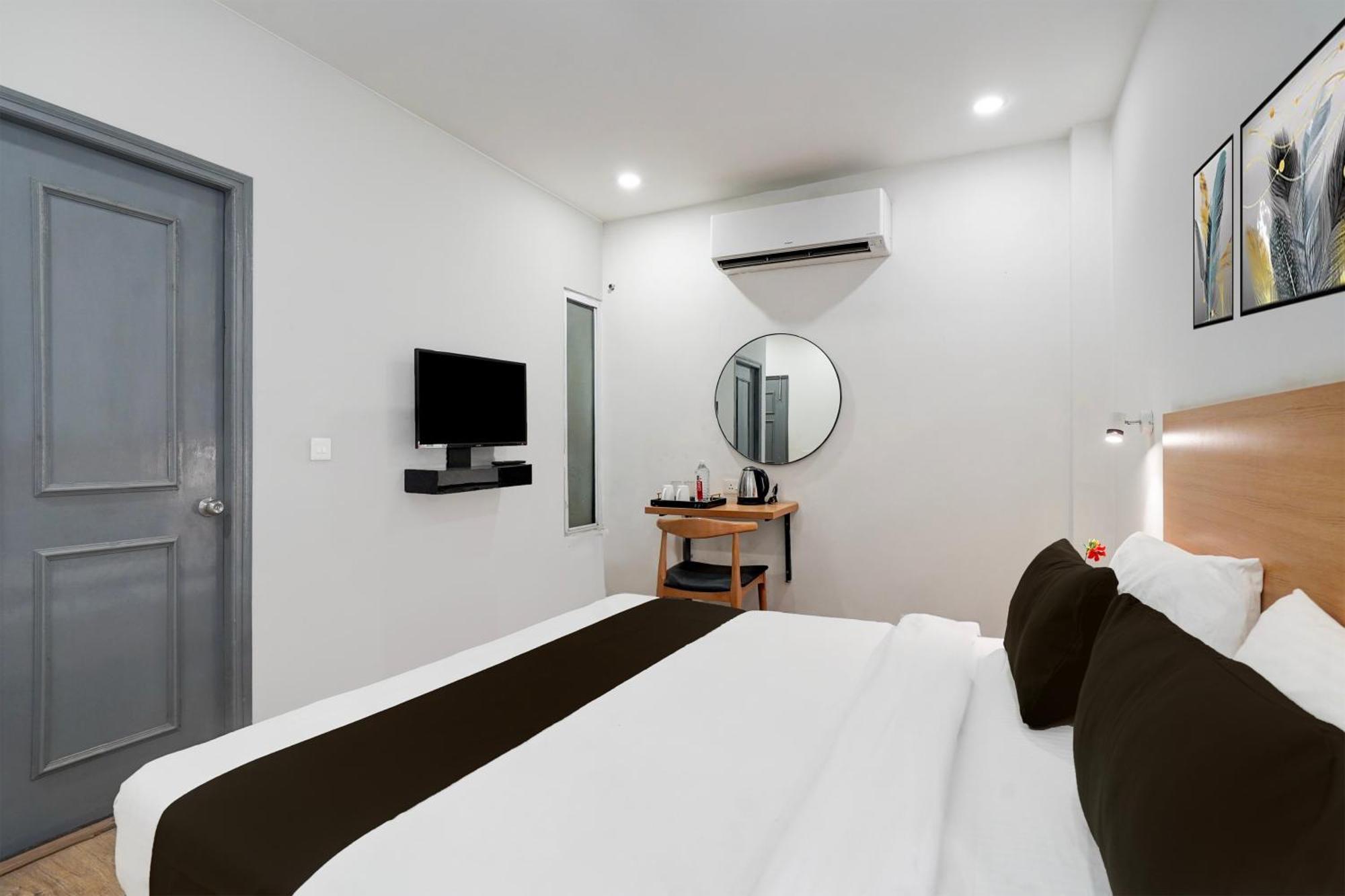 Super Townhouse Gomti Nagar Sector 6 Near Ekana Stadium Lakhnaú Exteriér fotografie
